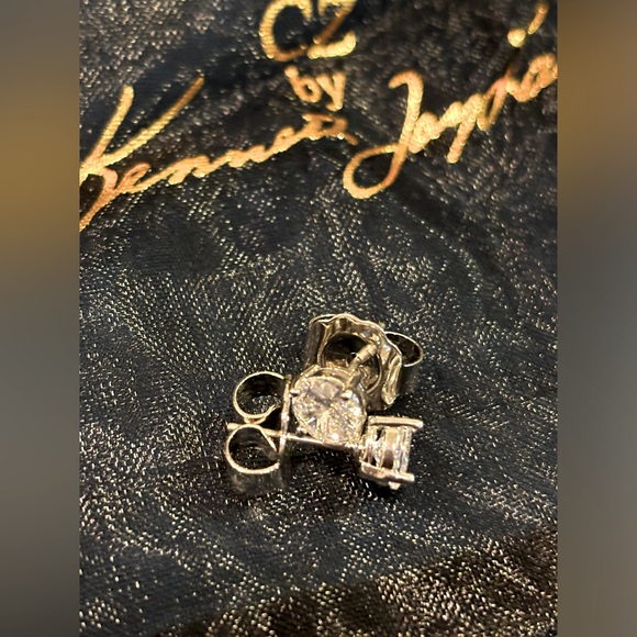 Kenneth Jay Lane Jewelry - NWT KENNETH JAY LANE 2 CTW CZ STUDS